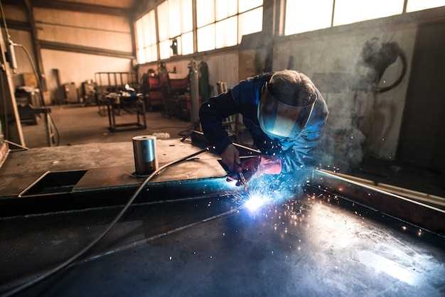 Understanding the Key Specifications of MIG Welders for Auto Fabrication